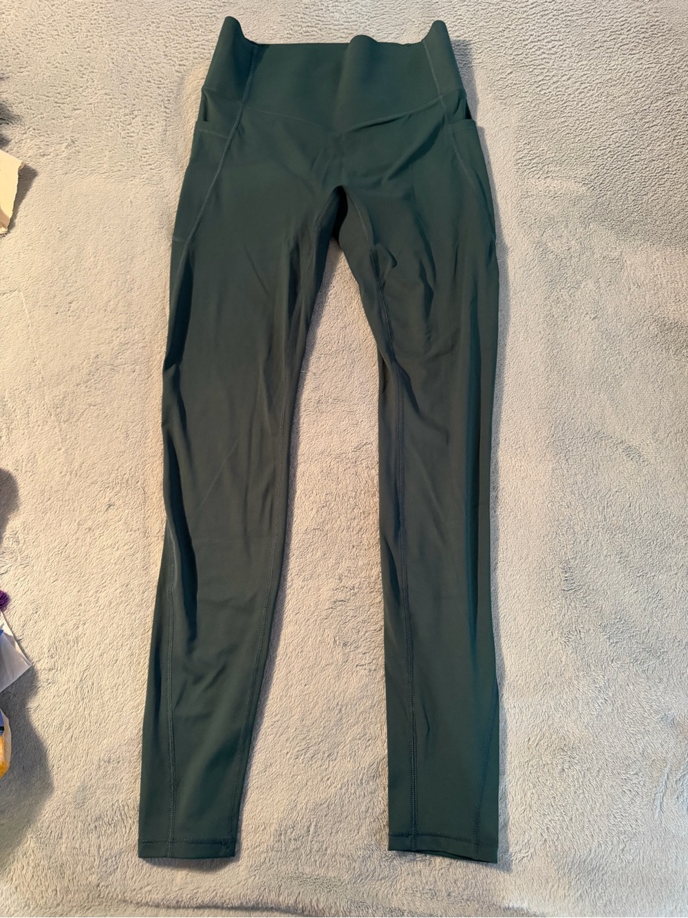 NWT HALARA Dark green High-Rise butt lift Leggings